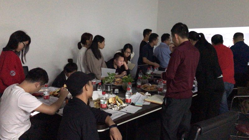 南箭化工扒皮會現場